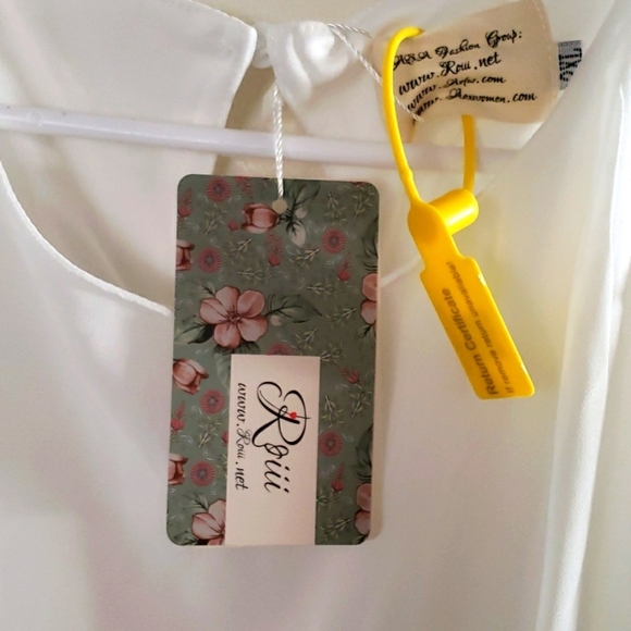 Roiii Bright White Chiffon Cold Shoulder Dress with Embroidered Trim Size 2XL - Picture 11 of 11